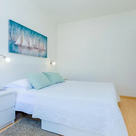 Sara Apartment