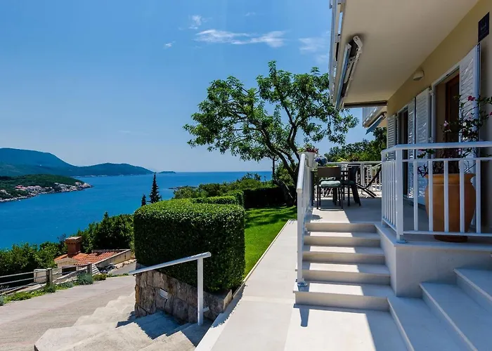 Sara Apartamento Molunat